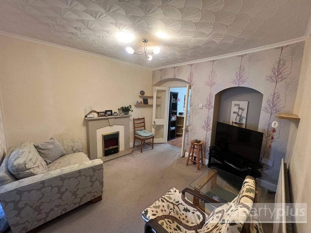 Property photo 2 of 17 Picture No. 03