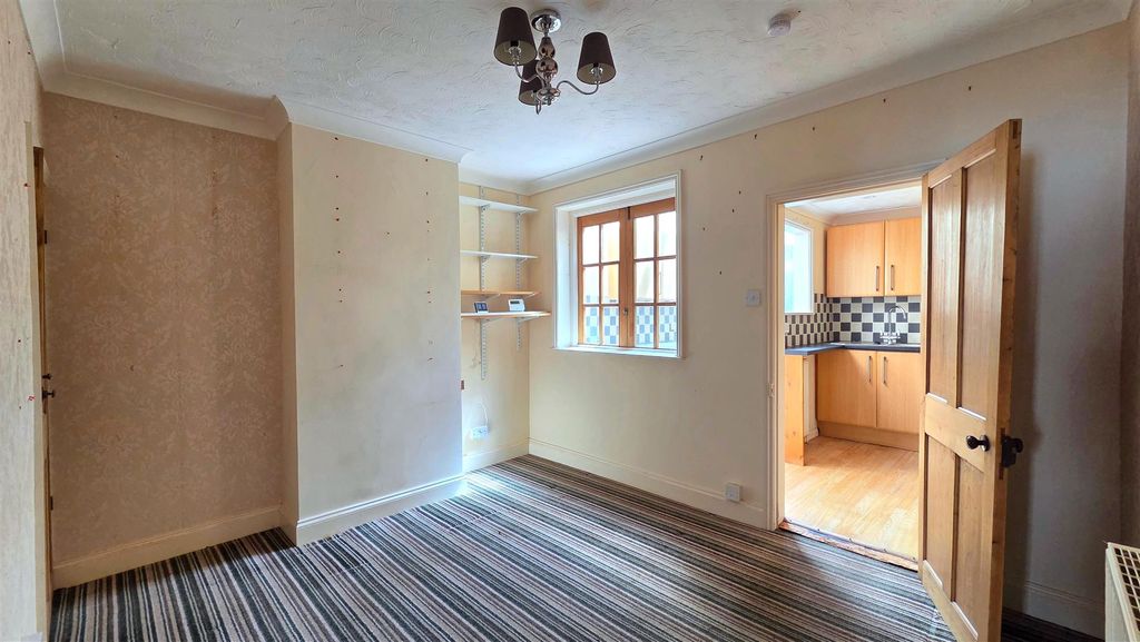 Property photo 3 of 13 Dining Room