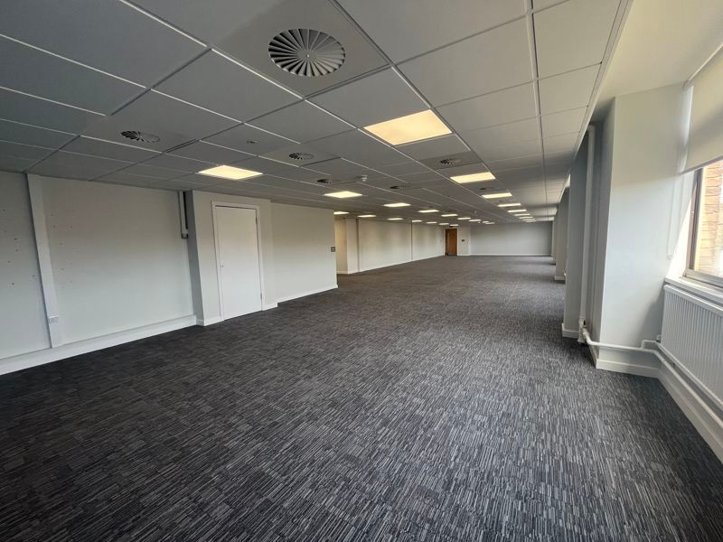 Property photo 3 of 6 Photo 17