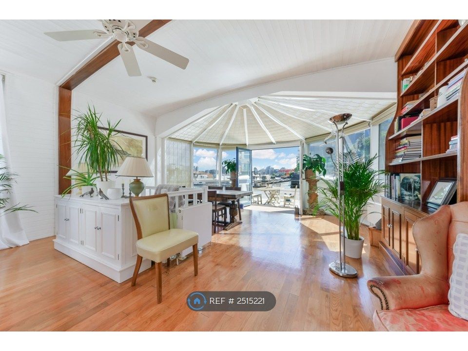Property photo 1 of 27
