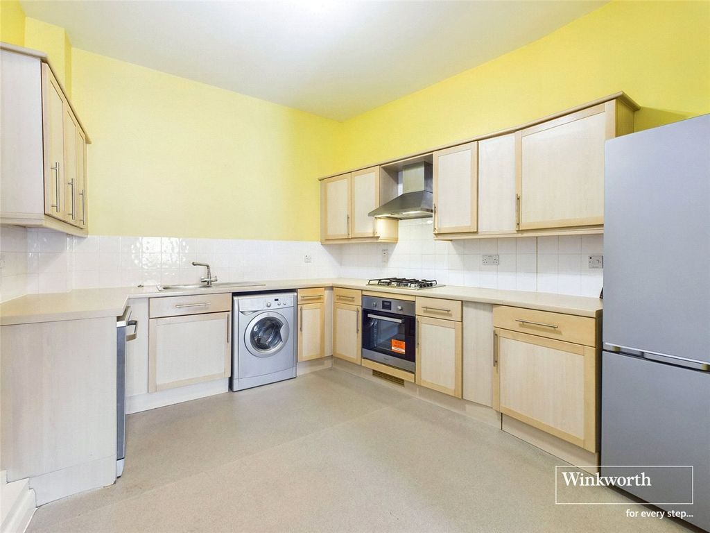 Property photo 3 of 9 Picture No. 15