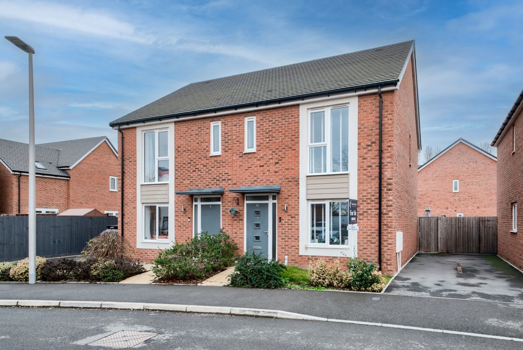 Property photo 1 of 19 Xh2A6262-Hdr(3)-Edit