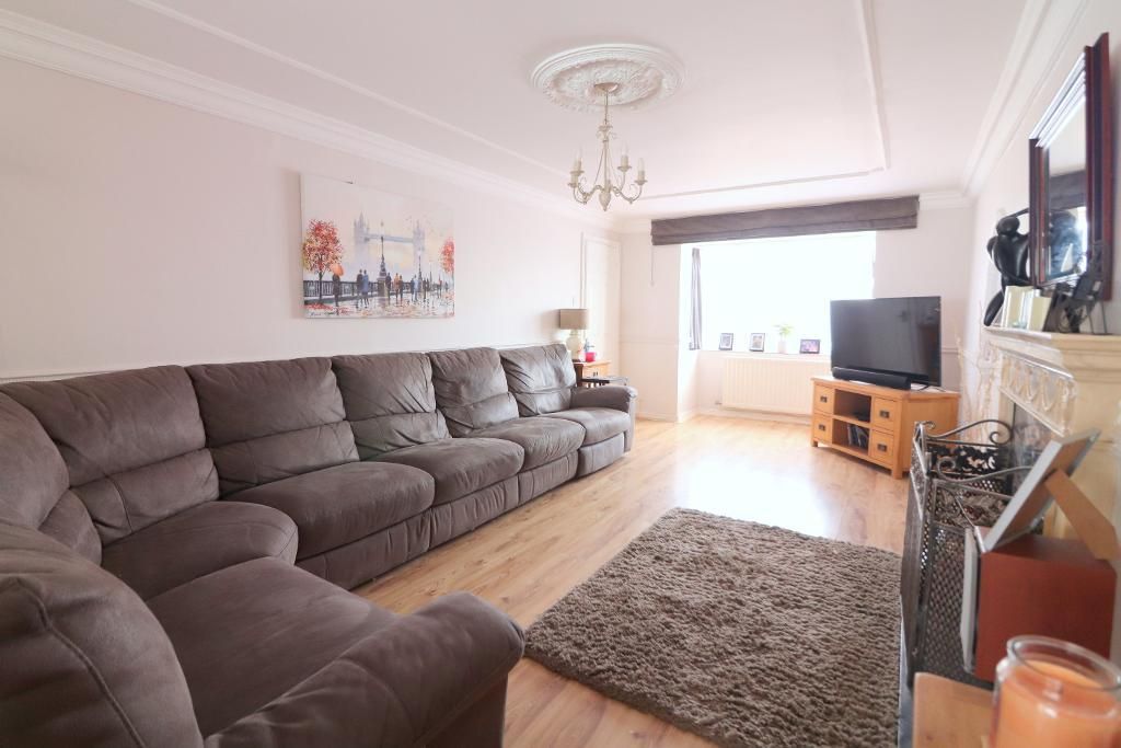 Property photo 3 of 17 Photo 3