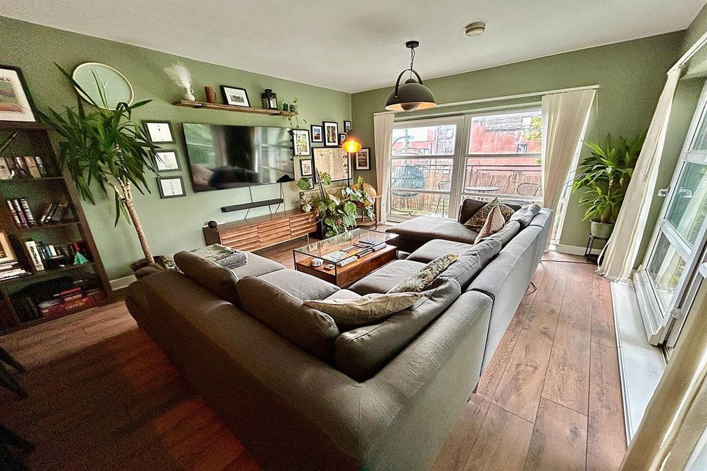 Property photo 3 of 16 Living Room