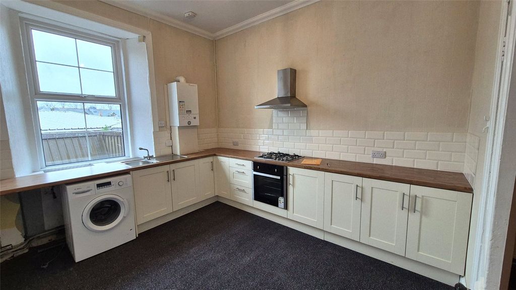 Property photo 2 of 6 Picture No. 03
