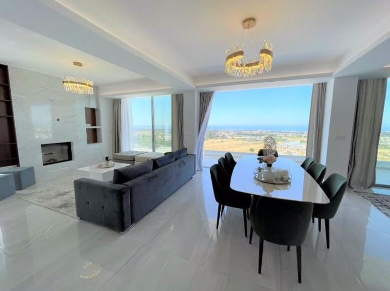 Property photo 2 of 27 Dining And Living