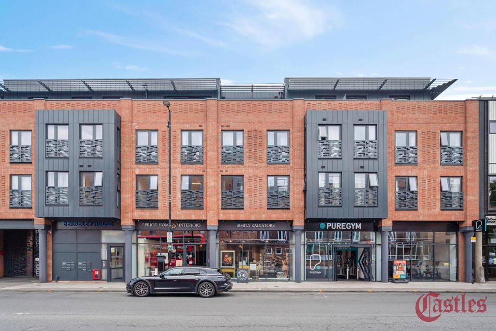 Property photo 2 of 14 Front (Exterior)