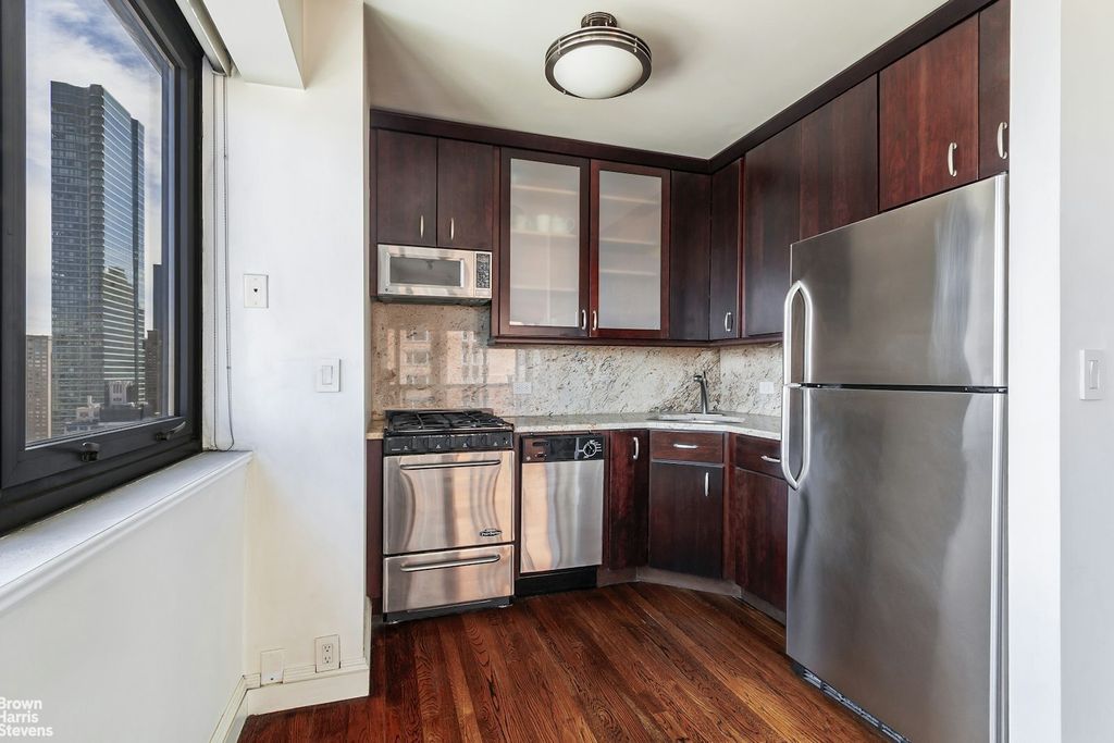 Property photo 2 of 8 <Alttext/>