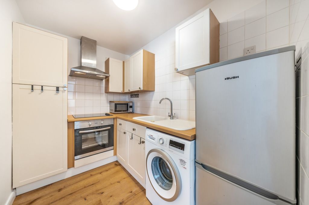 Property photo 3 of 7 Picture No. 04