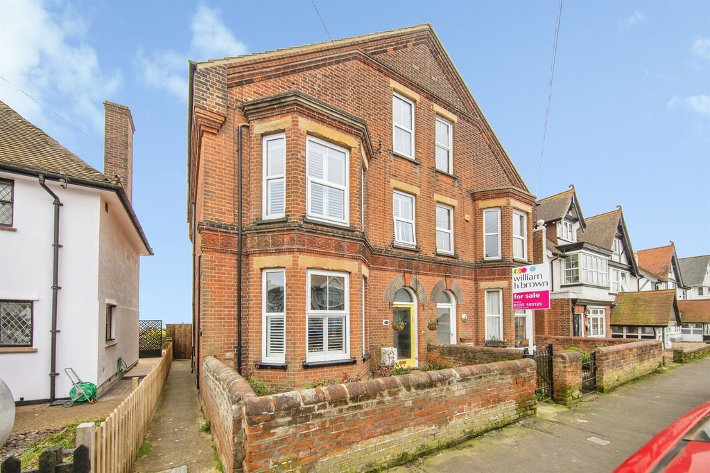 Property photo 1 of 29