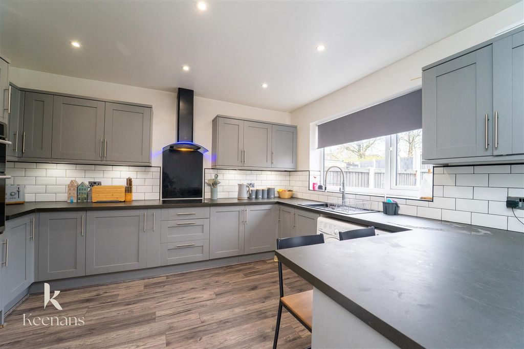 Property photo 1 of 22 Kitchen-1.Jpg