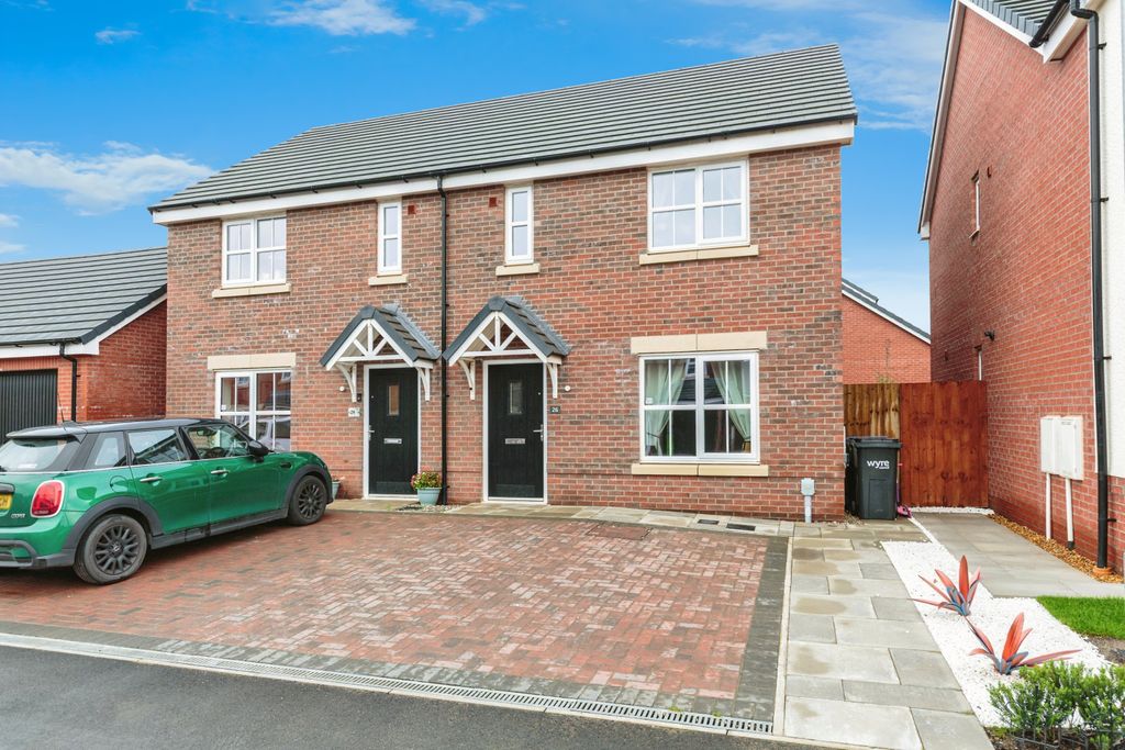 Property photo 1 of 20 Exterior Front