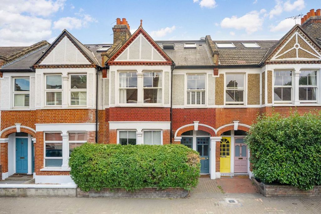 Property photo 1 of 9