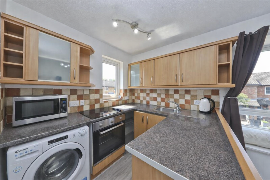 Property photo 3 of 4 Chatgpt Image Apr 15, 2026, 02_43_45 Pm