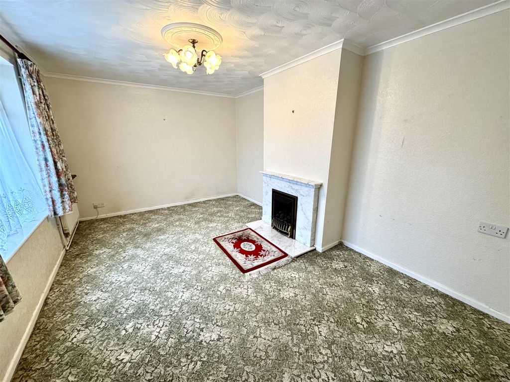 Property photo 2 of 13 Living Room