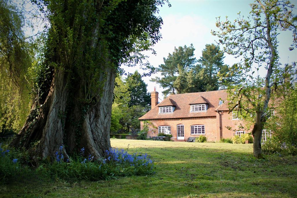Additional image 22 of 5 bed detached house for saleAndwell Lane, Andwell, Hook, Hampshire RG27