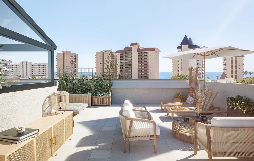 Property photo 1 of 20 Middle Floor Zona Sohail Fuengirola Málaga