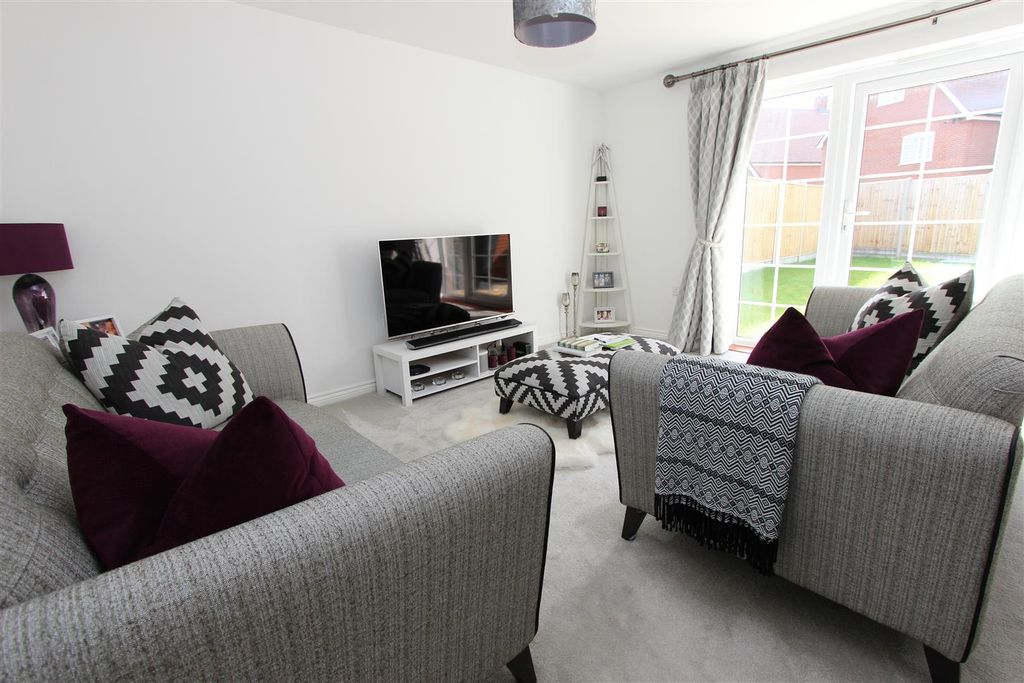 Property photo 3 of 14 Img_1217.Jpg