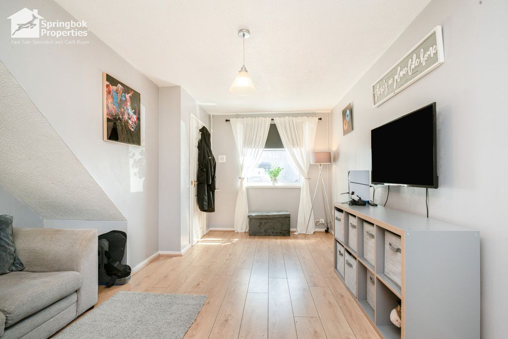 Property photo 2 of 11 Image 1