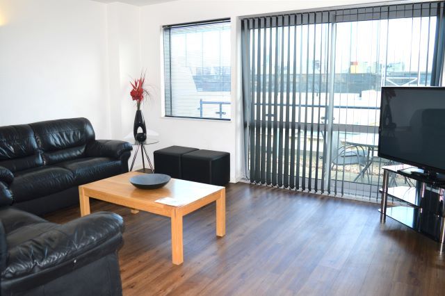 Property photo 2 of 12