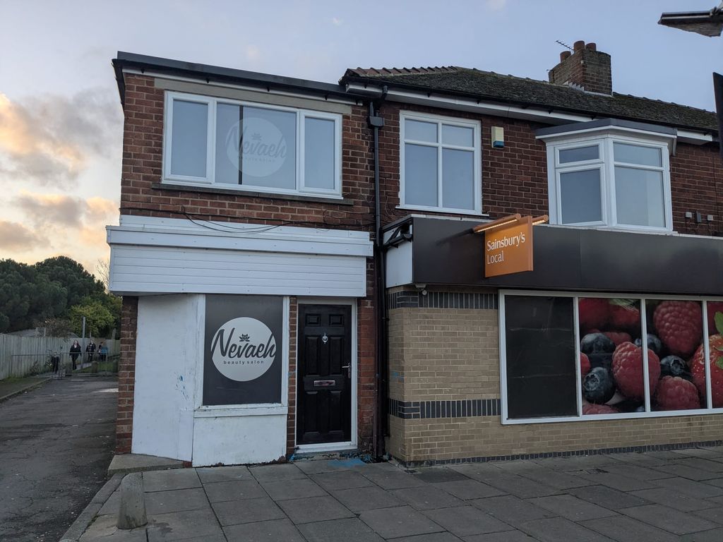 Property photo 2 of 12