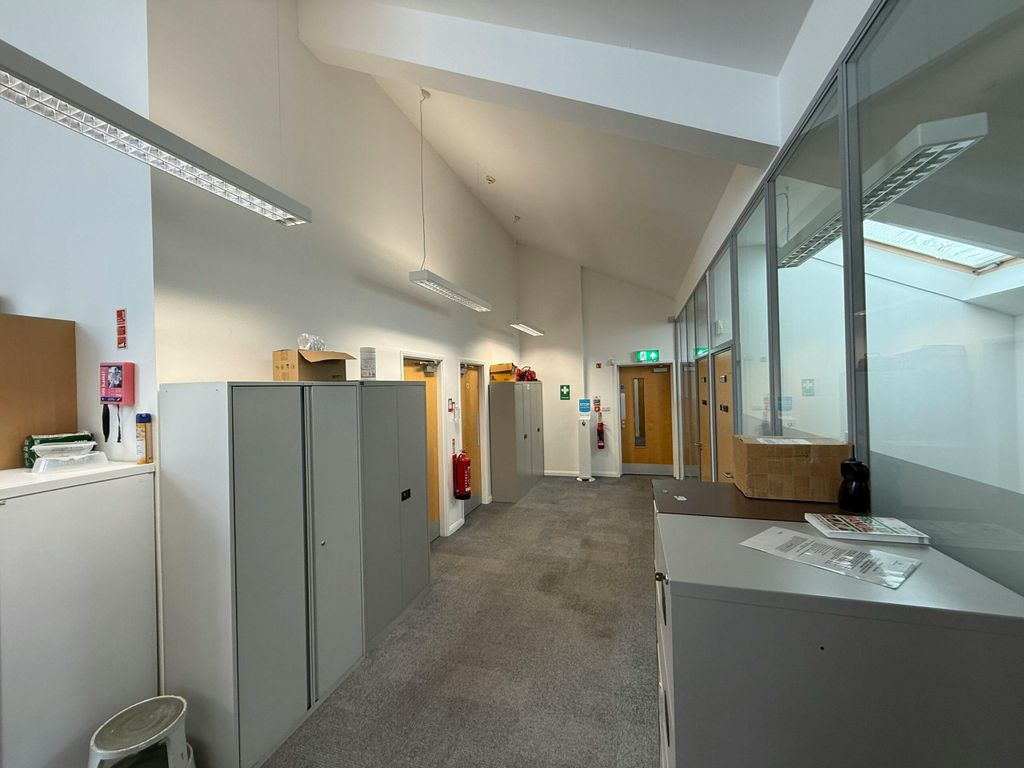 Property photo 2 of 8 Image 2