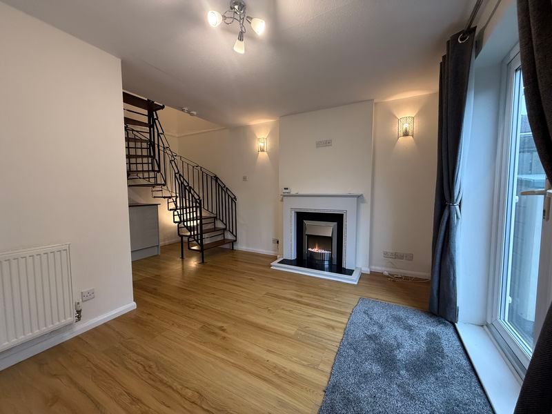 Property photo 2 of 12 Photo 5