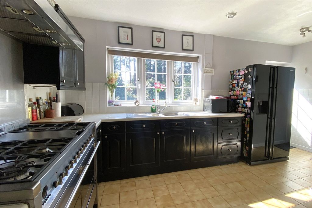 Property photo 2 of 14 Picture No. 66