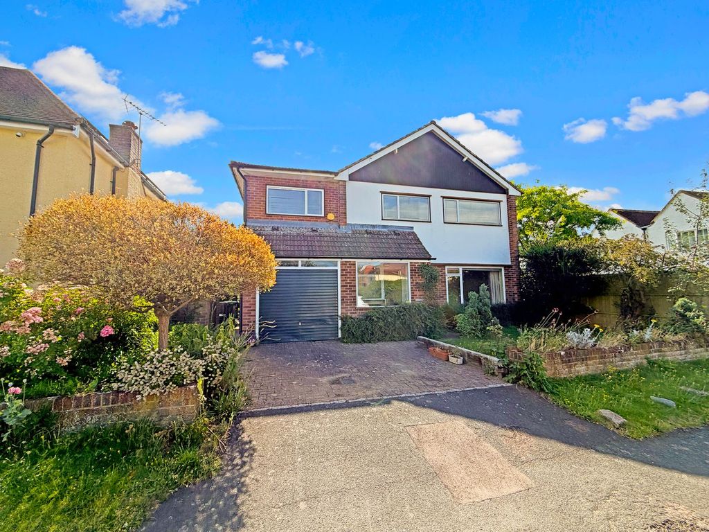Property photo 1 of 12