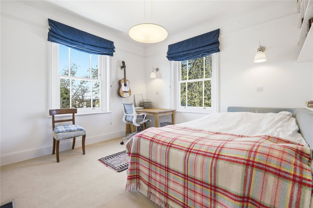 Additional image 12 of 6 bed detached house for saleAnglesea Road, Ipswich, Suffolk IP1