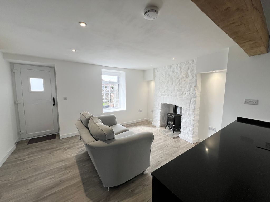 Property photo 3 of 16 Open Plan Porthcawl Cf36