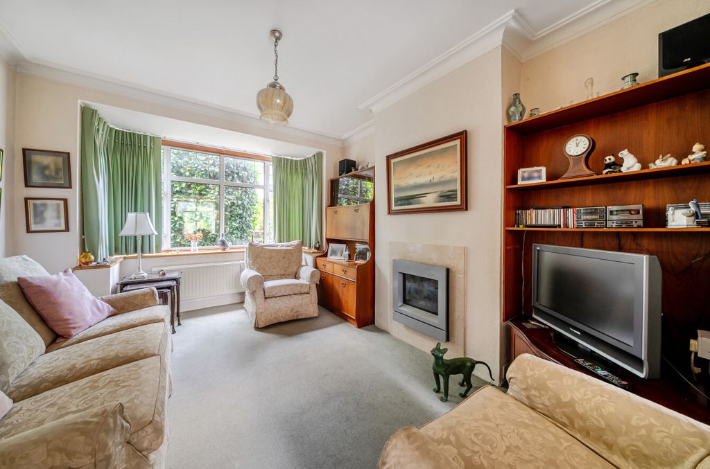 Property photo 2 of 15 1503150-7-6A7487c...