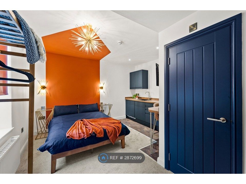 Property photo 1 of 11 Studio 4