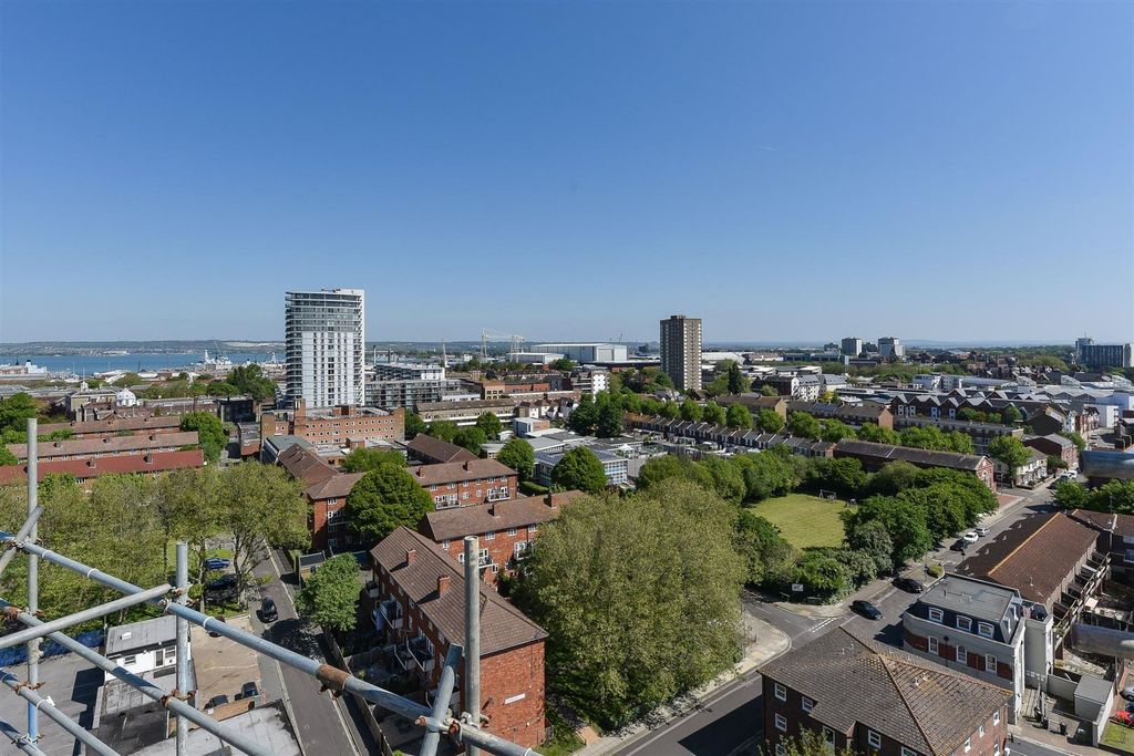 Property photo 3 of 17 U5d4Egn8T0Squryyeqk_Ja.Jpg