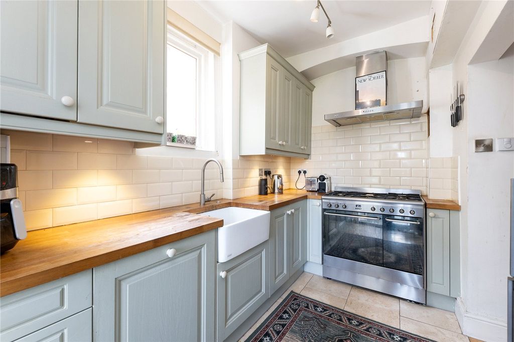 Property photo 3 of 8 Picture No. 04