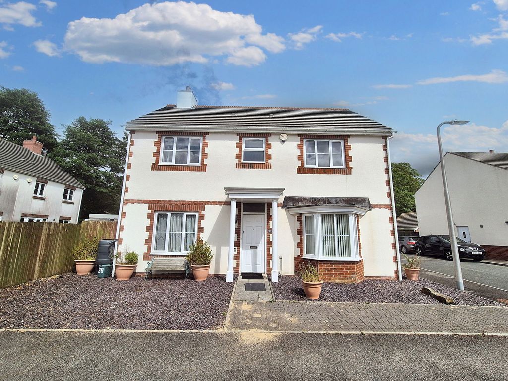 Property photo 3 of 34