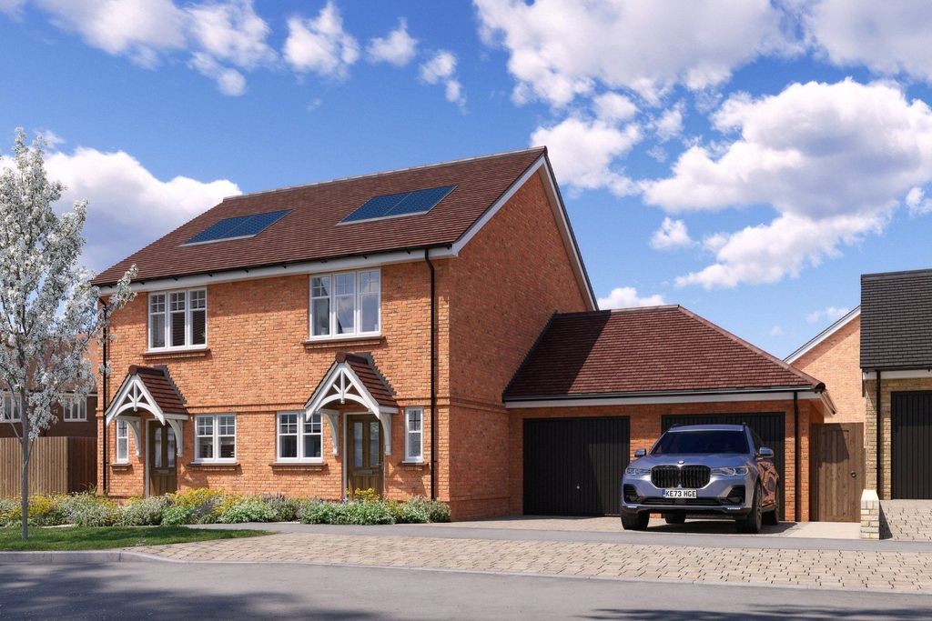 Property photo 1 of 8 Picture No. 12