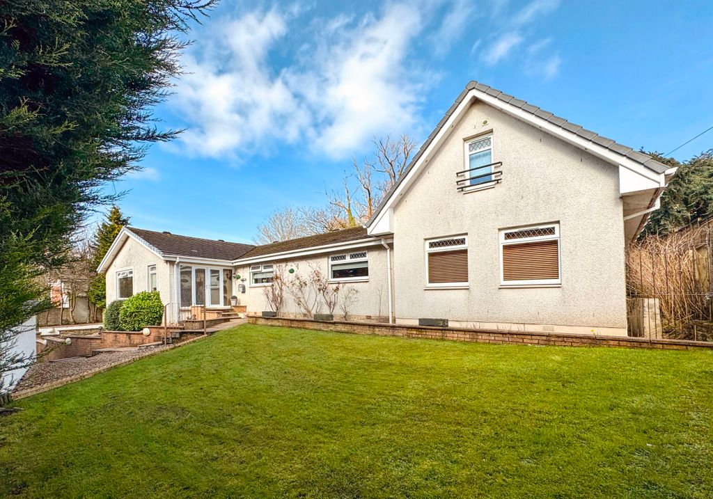 Property photo 1 of 39