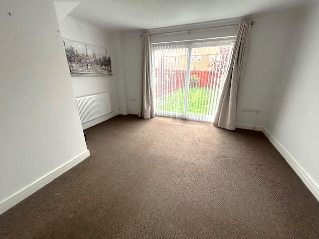 Property photo 3 of 8 Living Room