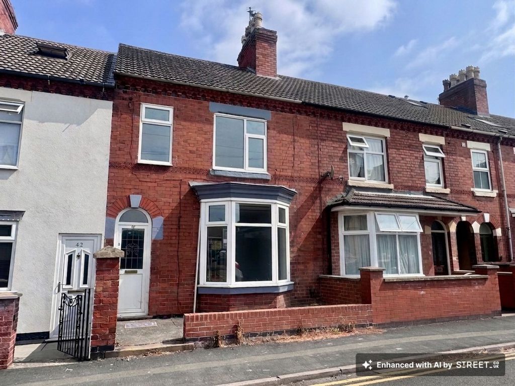 Property photo 1 of 17
