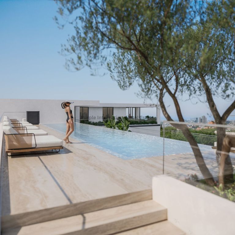 Property photo 3 of 24