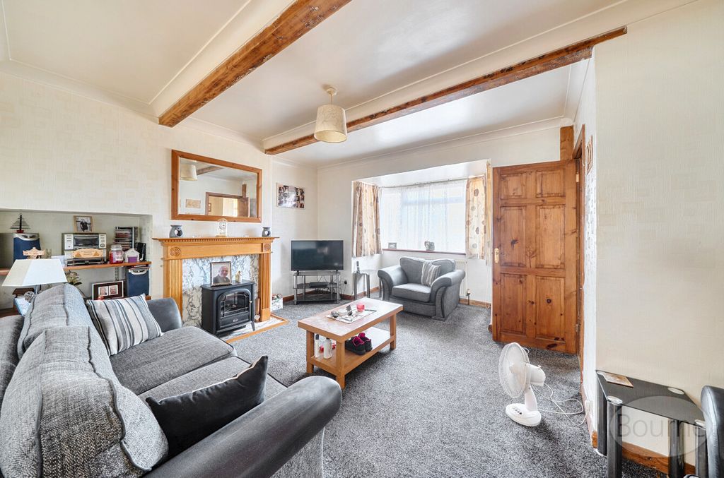 Property photo 2 of 23 Dd9A25Ff-7Dd2-430...