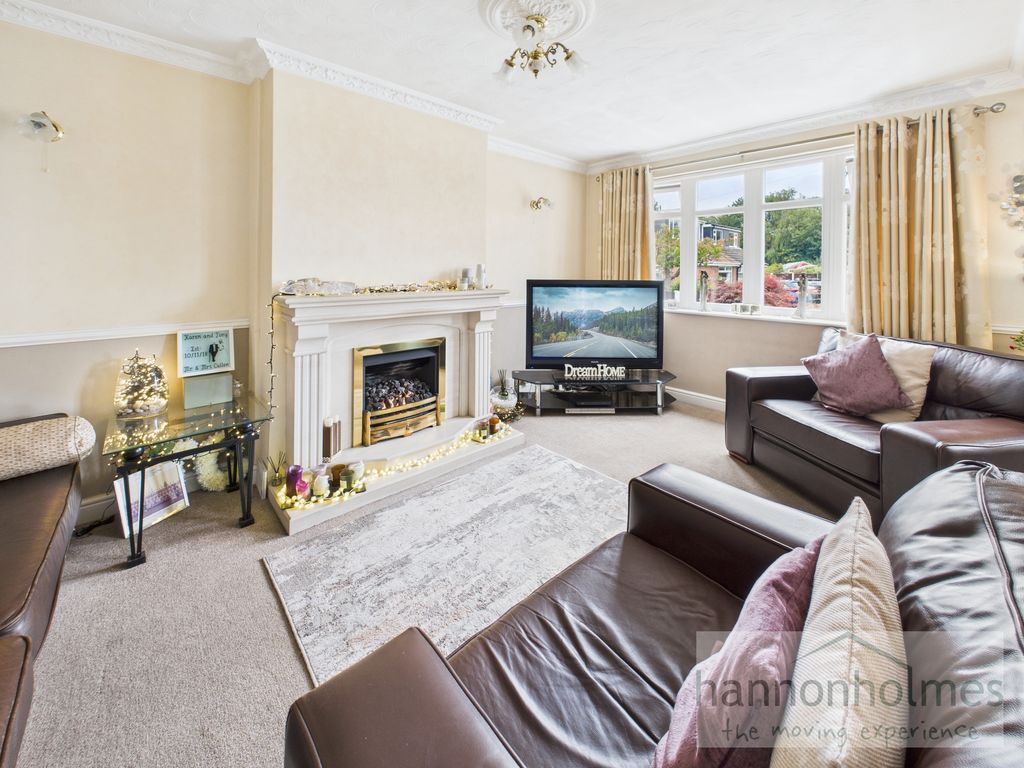 Property photo 2 of 40 Cam05283G0-Pr0112-Still014