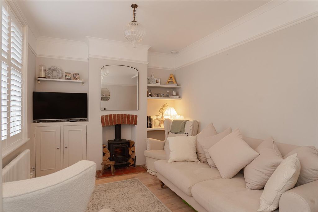 Property photo 3 of 19 1.Jpg