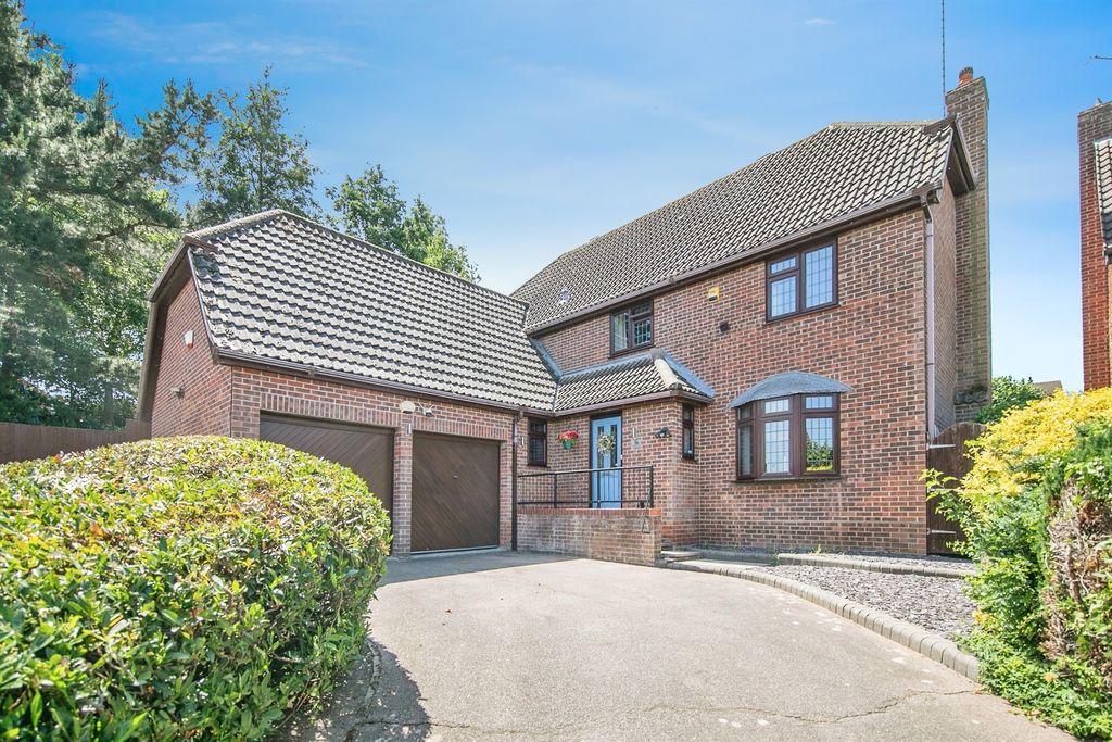 Property photo 1 of 19