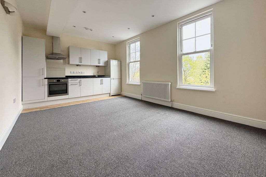 Property photo 1 of 10 1