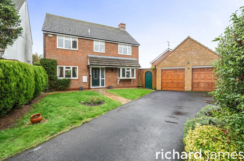Property photo 1 of 20 665Fcd6c80044979Baf25Dd94Dd42965