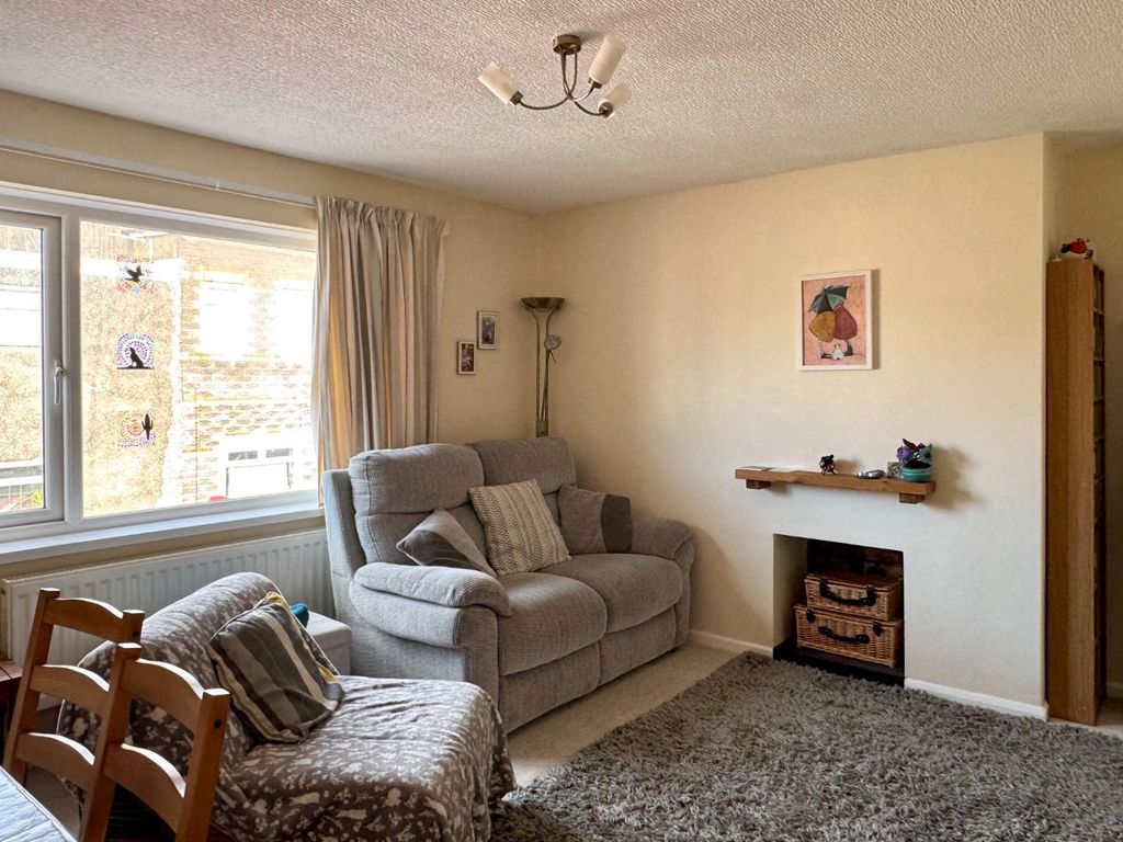 Property photo 2 of 16 Lounge/Dining Room