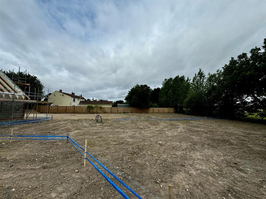 Property photo 3 of 6 Thumbnail_Image3.Jpg