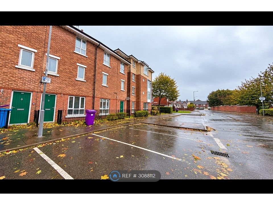 Property photo 2 of 16